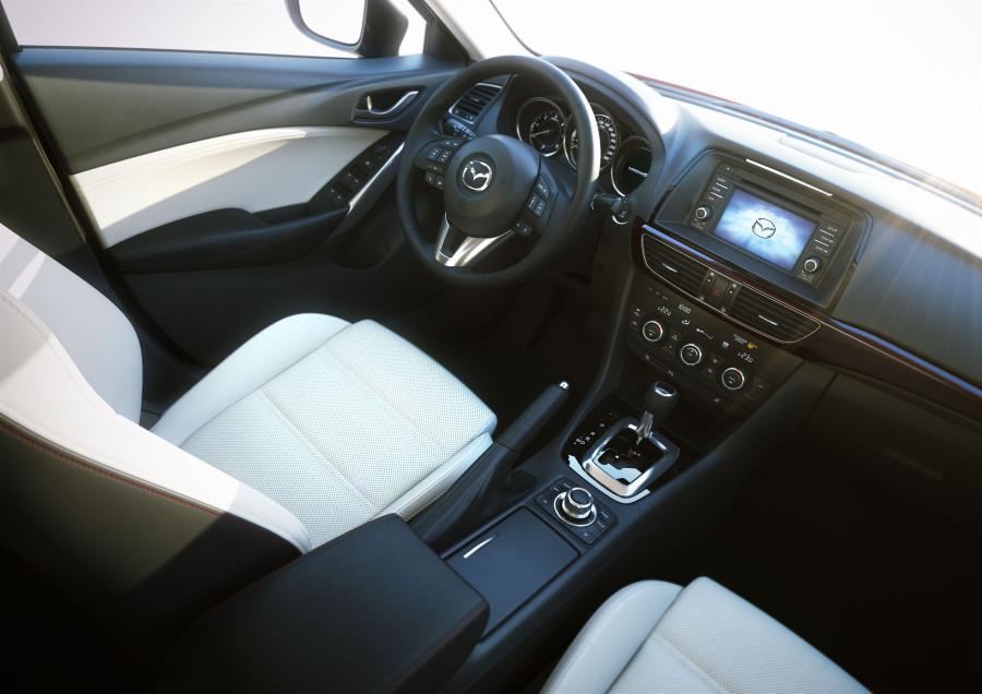  Mazda6 Wagon 2012 года  (фото 51 из 154)